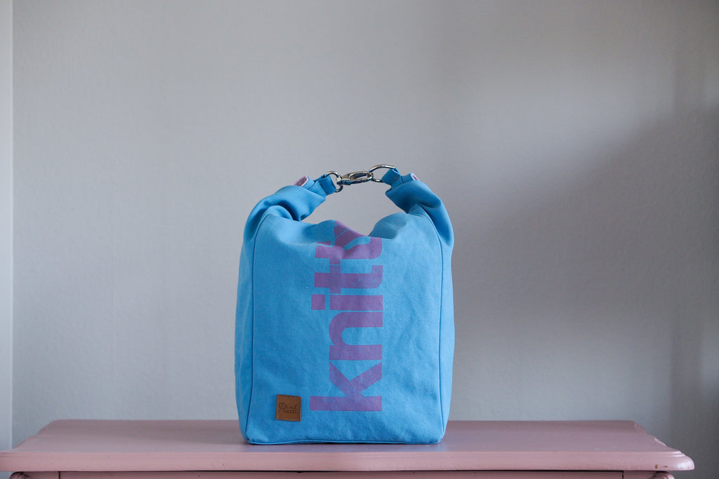 Roll & Stroll Bag - Sky Blue - printed