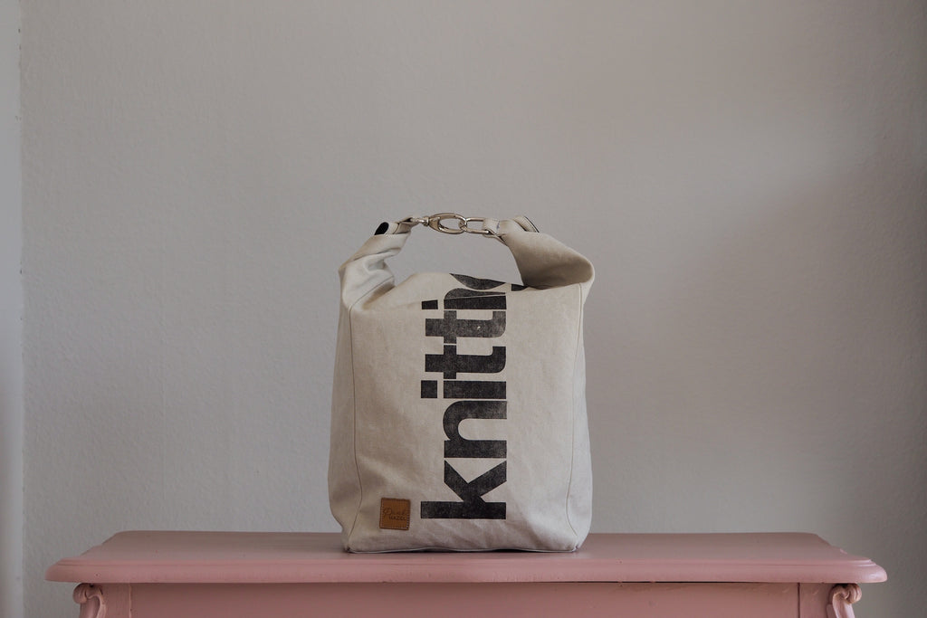 Roll & Stroll Bag - Grey mist - printed black