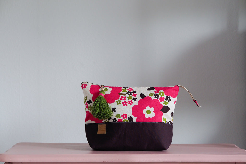 Large Zipper Pouch - Flowers