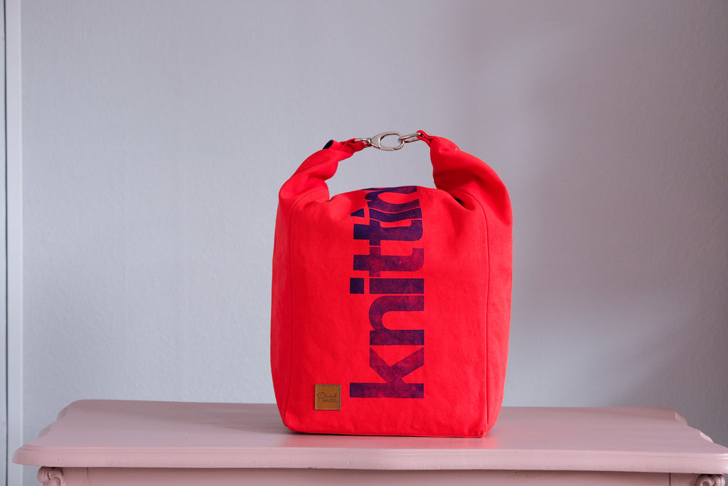 Roll & Stroll Bag - Red - printed blue