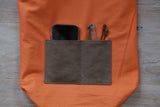 Roll & Stroll Bag - Saddle - printed orange