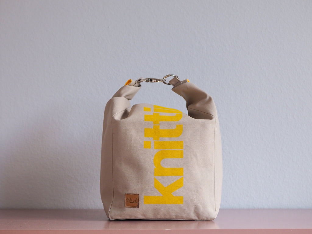 Roll & Stroll Bag - Grey Mist - printed yellow