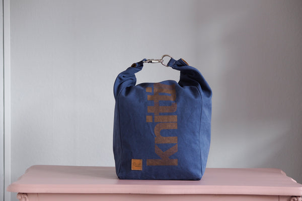 Roll & Stroll Bag - Navy - printed gold