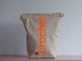 Roll & Stroll Bag - Crochet - Grey Mist - printed orange