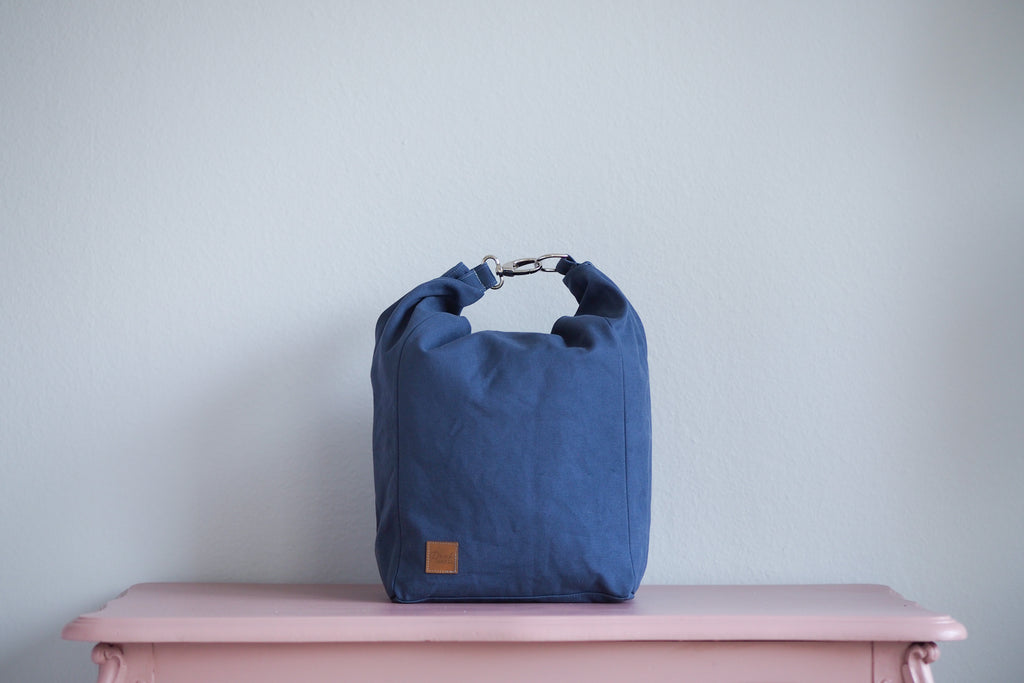 Roll & Stroll Bag - Navy